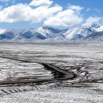Le col Torugart voyage Chine-kirghizistan, 2 mondes différents.