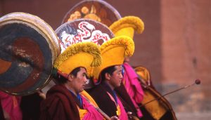 circuit-au-tibet-amdo-moine-bonnet-jaune-2